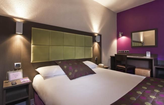 Tour Hôtel – Room