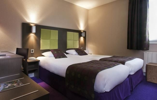 Tour Hôtel – Room